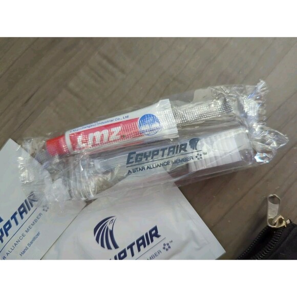 Egypt Air Amenity Kit Pouch Navy Blue Bag Aviation Collectible Socks Eye Mask - Picture 6 of 6